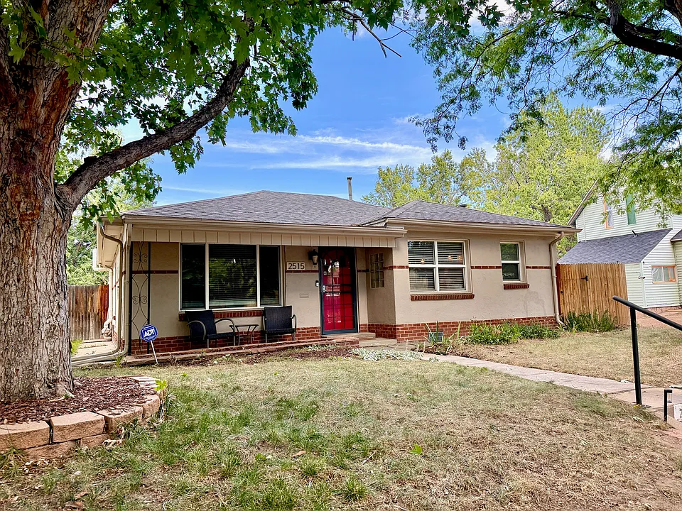 2515 W 39th Ave