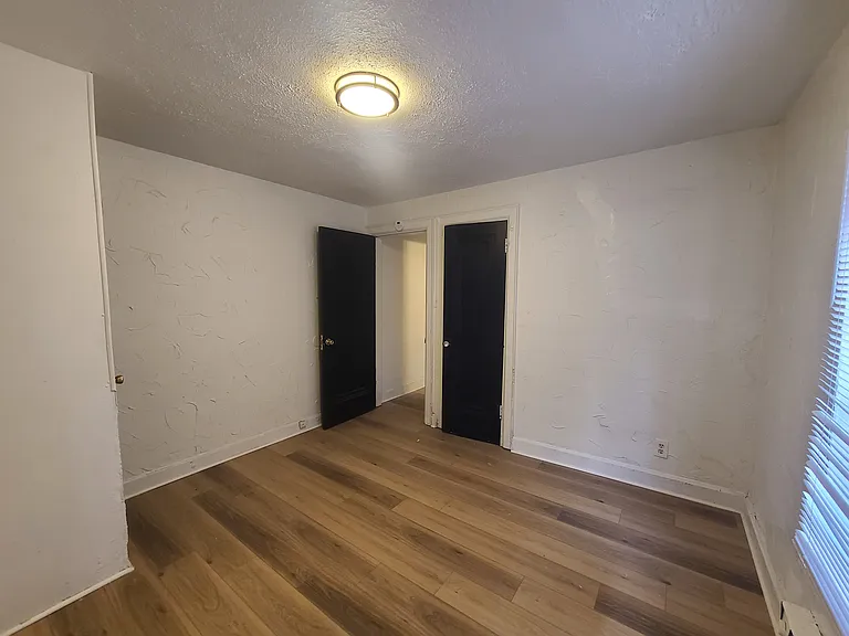 1001 Lilley Ave #D — Photo 8