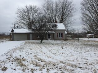 66520 Klett Rd, Constantine, MI 49042