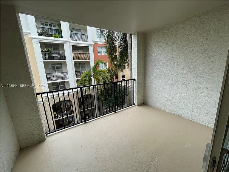 17125 N Bay Rd #3404 — Photo 15