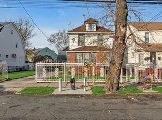 115-72 Newburg St, Saint Albans, NY 11412