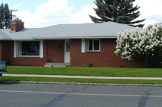 2nd image of 2701 Floral Blvd