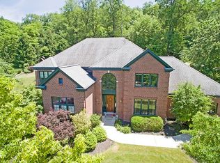 621 Woodvalley Dr, Pittsburgh, PA