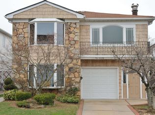 170 Nome Ave, Staten Island, NY 10314