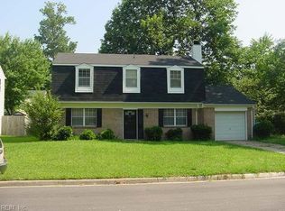 605 Woodlake Rd, Virginia Beach, VA 23452