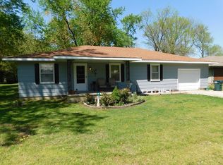 208 W Main St, Arma, KS 66712