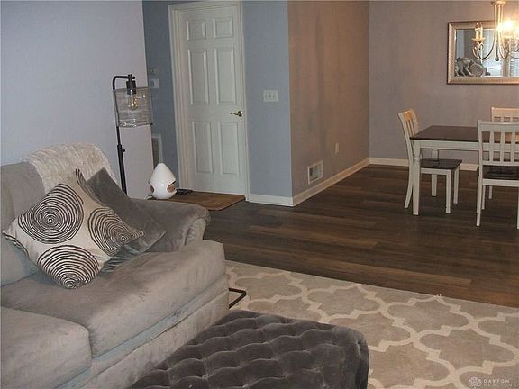 5th image of 3129 Crestmont Ln