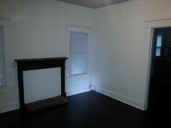 2nd image of 4105 Lynhaven Ave