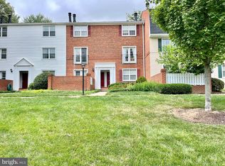 2713 S Walter Reed Dr Unit B, Arlington, VA 22206