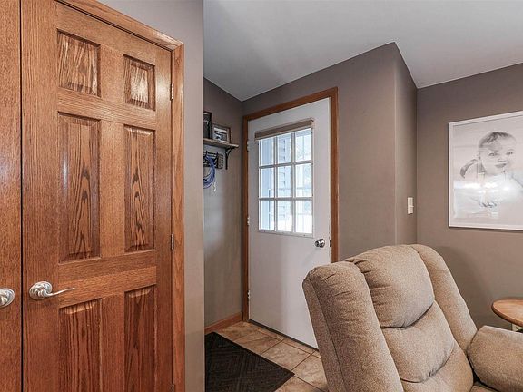 2nd image of 5511 Strodman Ave