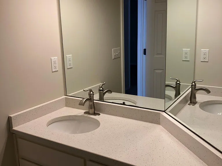 guest bathroom w/ quartz countertop