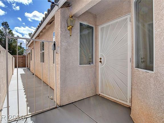 5th image of 8367 Haven Cove Ave