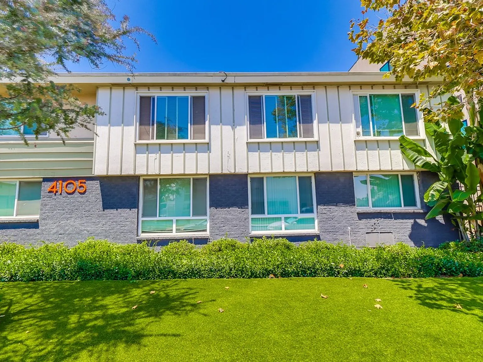 Secure, Stylish Property Near Leimert Park & Baldwin Hills — Photo 3
