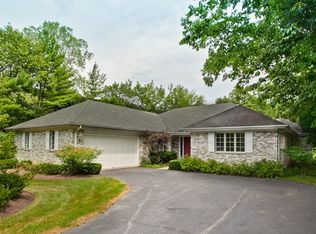 1 Timber Ln, Northbrook, IL 60062