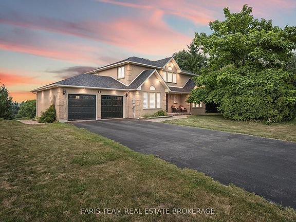 2nd image of 7 Golfview Blvd