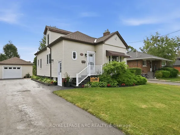 23 Clare Ave, Pt Colborne, ON L3K 5H3