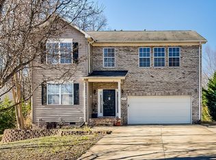 2950 Hickman Ln, Winston Salem, NC 27103