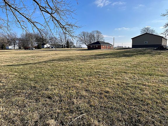 5th image of 10061 S County Road 750 W