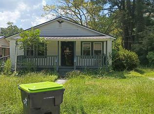 303 E Purvis St, Robersonville, NC 27871