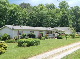 233 Forest Cove Trl, Hayesville, NC 28904