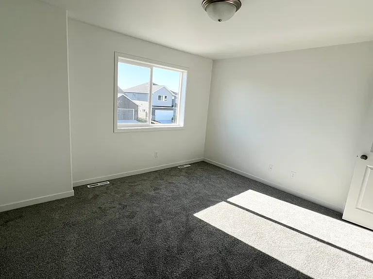 6886 Joseph St — Photo 15