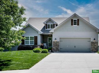 5607 N 155th St, Omaha, NE 68116