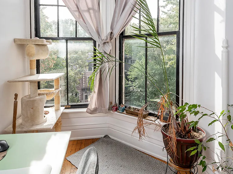 25 Hampton Ct #7 — Photo 21