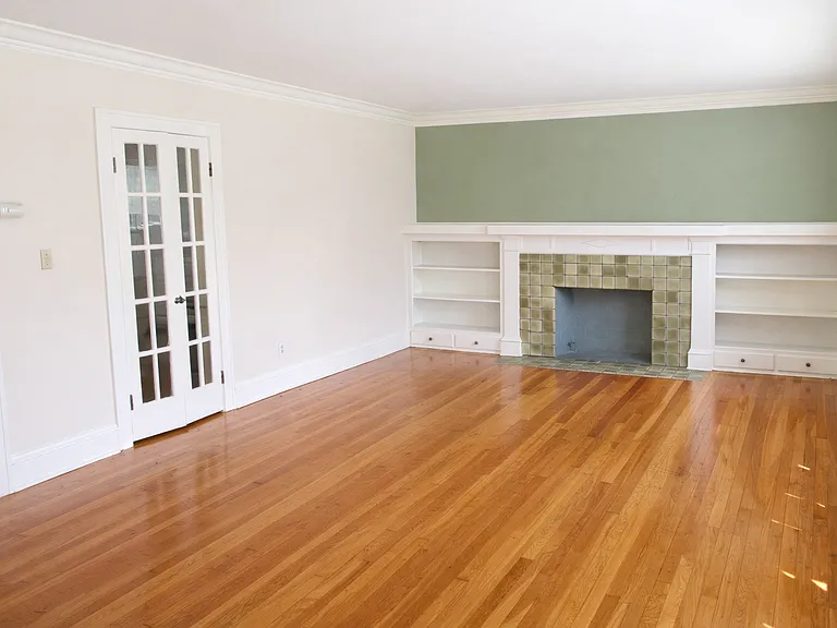 2261 Briarwood Rd — Photo 4