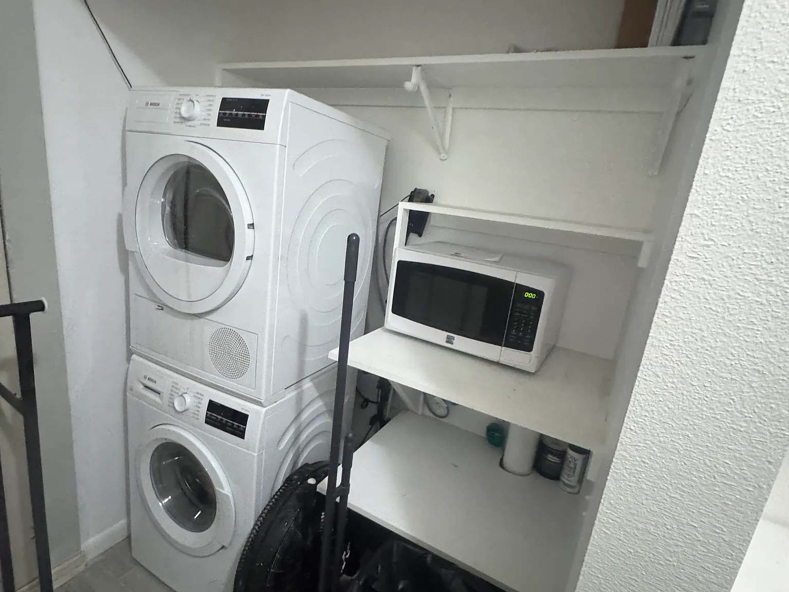 Studio, 800 sqft, $1,290 — Photo 4