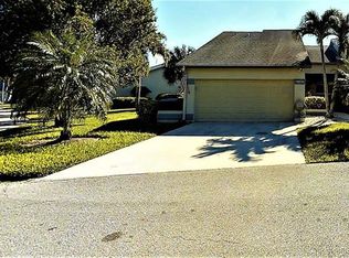 2204 McGregor Park Cir, Fort Myers, FL 33908
