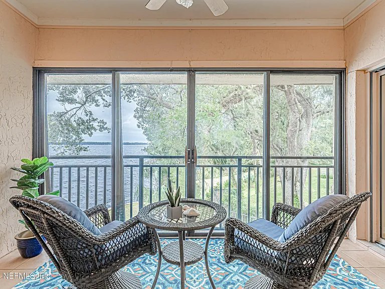 2099 Winterbourne Dr W #308 — Photo 24