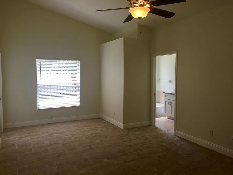 11308 Parkside Pl — Photo 17