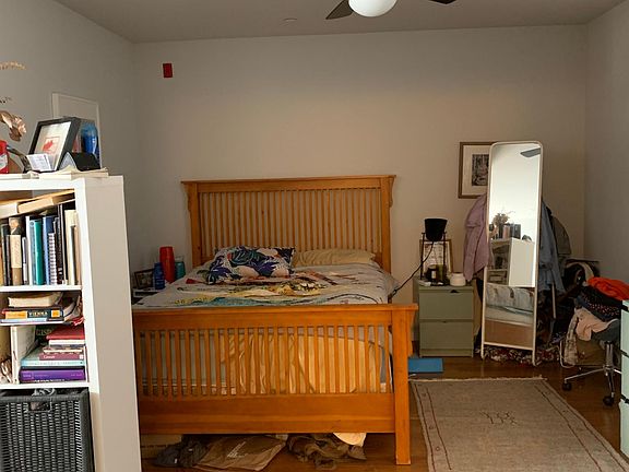 2nd image of 622 N 2nd St Unit 303