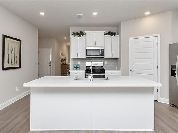 5th image of 10530 Relic Rd S