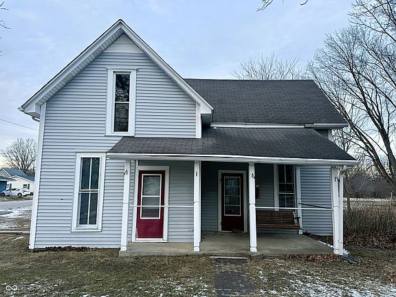 4th image of 302 E Washington St