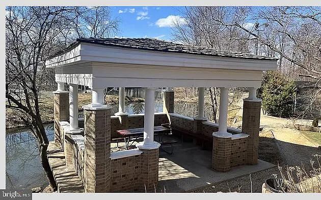 8360 Greensboro Dr #917 — Photo 39