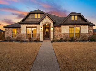 337 Oak Meadow Trl, Mcgregor, TX 76657