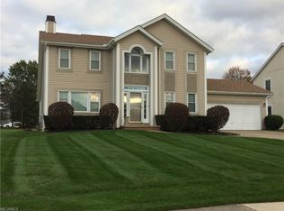 10323 Sandalwood Dr, Twinsburg, OH 44087