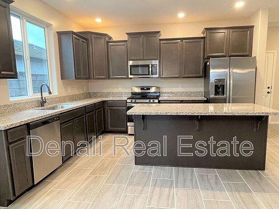 4th image of 25112 N 133rd Ave