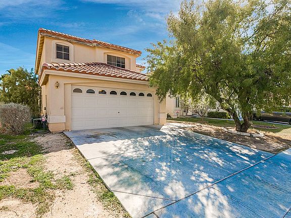 3rd image of 5228 Guardian Peak St