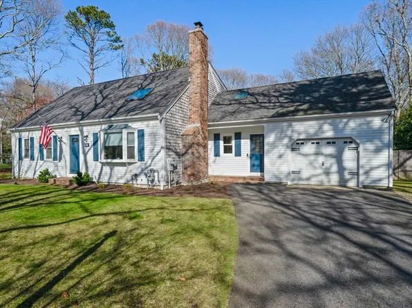 53 Sadys Ln, East Falmouth, MA 02536