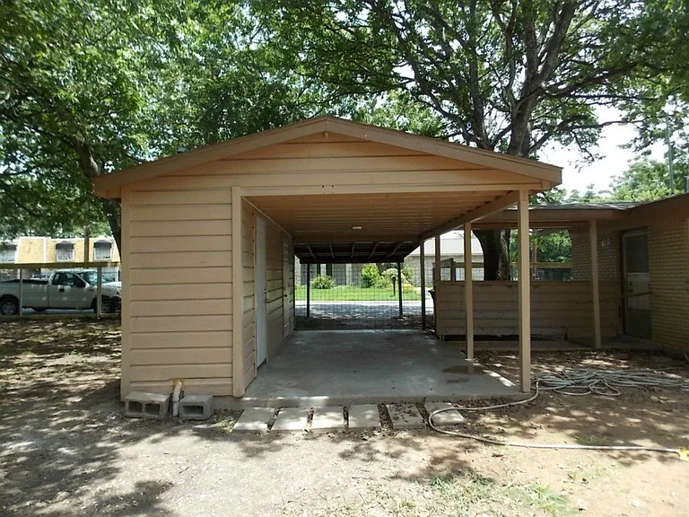 6512 Linda Ln — Photo 16