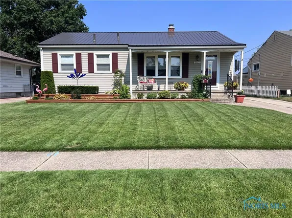 5112 Elaine Dr, Toledo, OH 43613