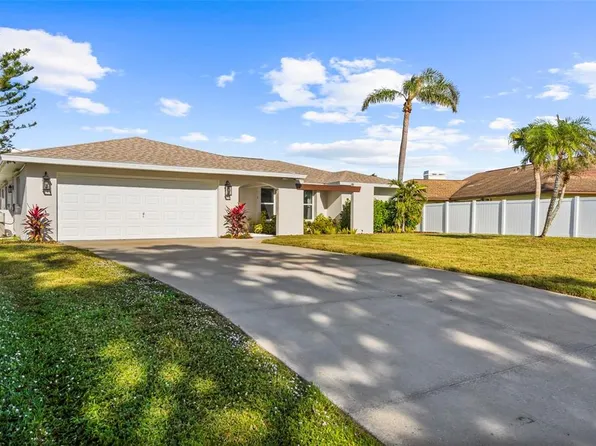 1255 Paradise Way, Venice, FL 34285