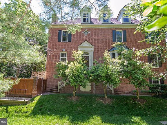 4th image of 6656 Hampton Park Ct