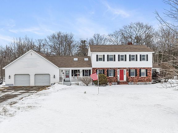 3rd image of 7 Fox Run Road