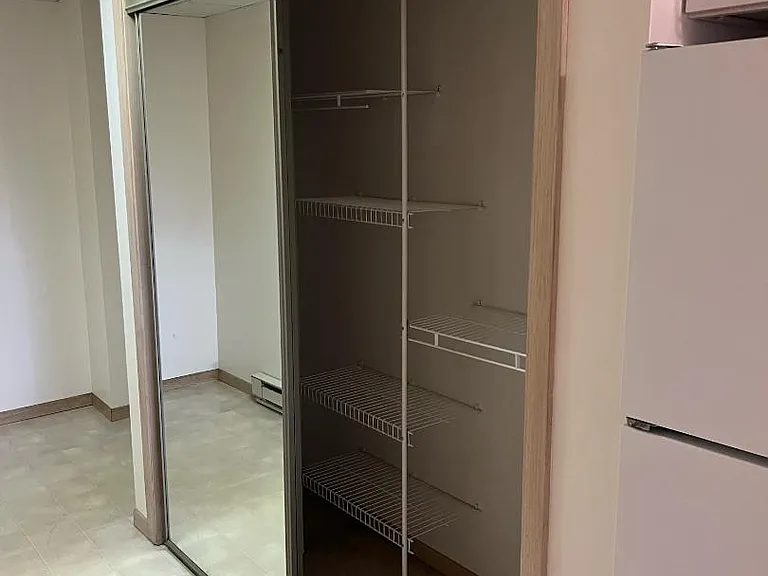 Unit Photo