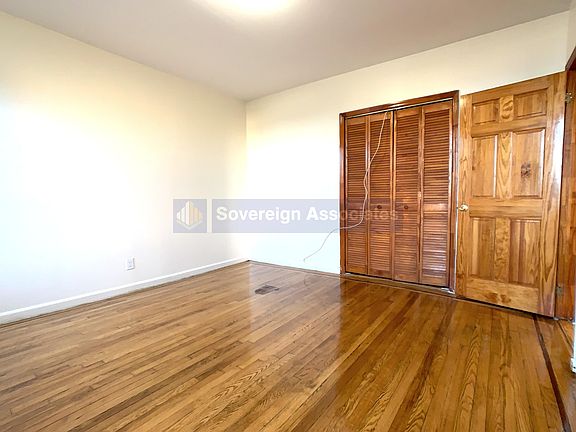2nd image of 707 W 171st St APT 4F