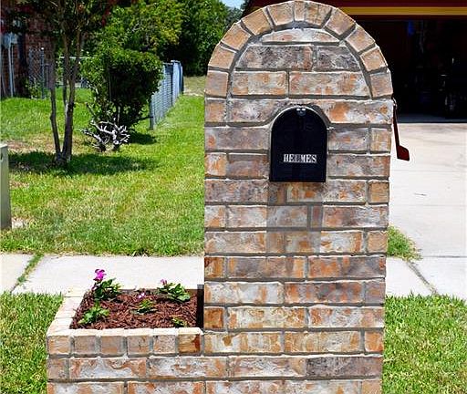 4th image of 406 Mesquite Cir