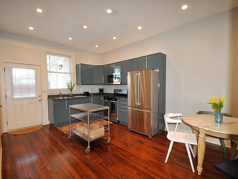 1161 Monroe Dr NE #A — Photo 3